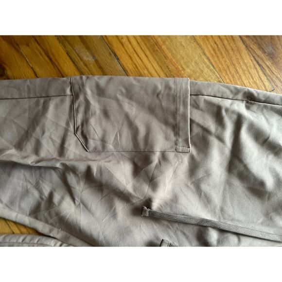 Mandala Scrubs Jogger Pants - Picture 3 of 9